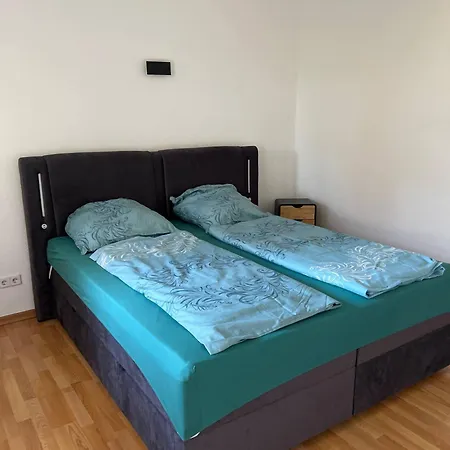 Zauberhafte In Szenenviertel Neustadt Appartement