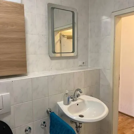 Zauberhafte In Szenenviertel Neustadt Appartement